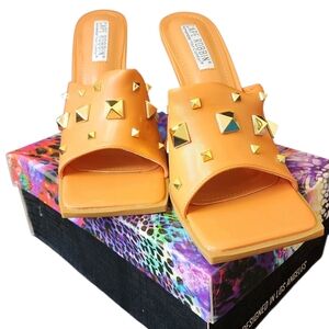 Cape Robbin Orange Studded Women's Slide Sandals Sz 10‎